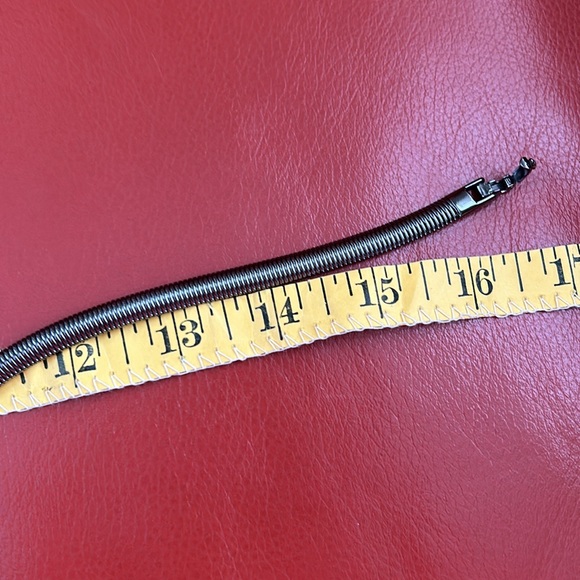 Beautiful vintage art deco Monet enamel snake chain necklace. Signed. - Picture 6 of 7